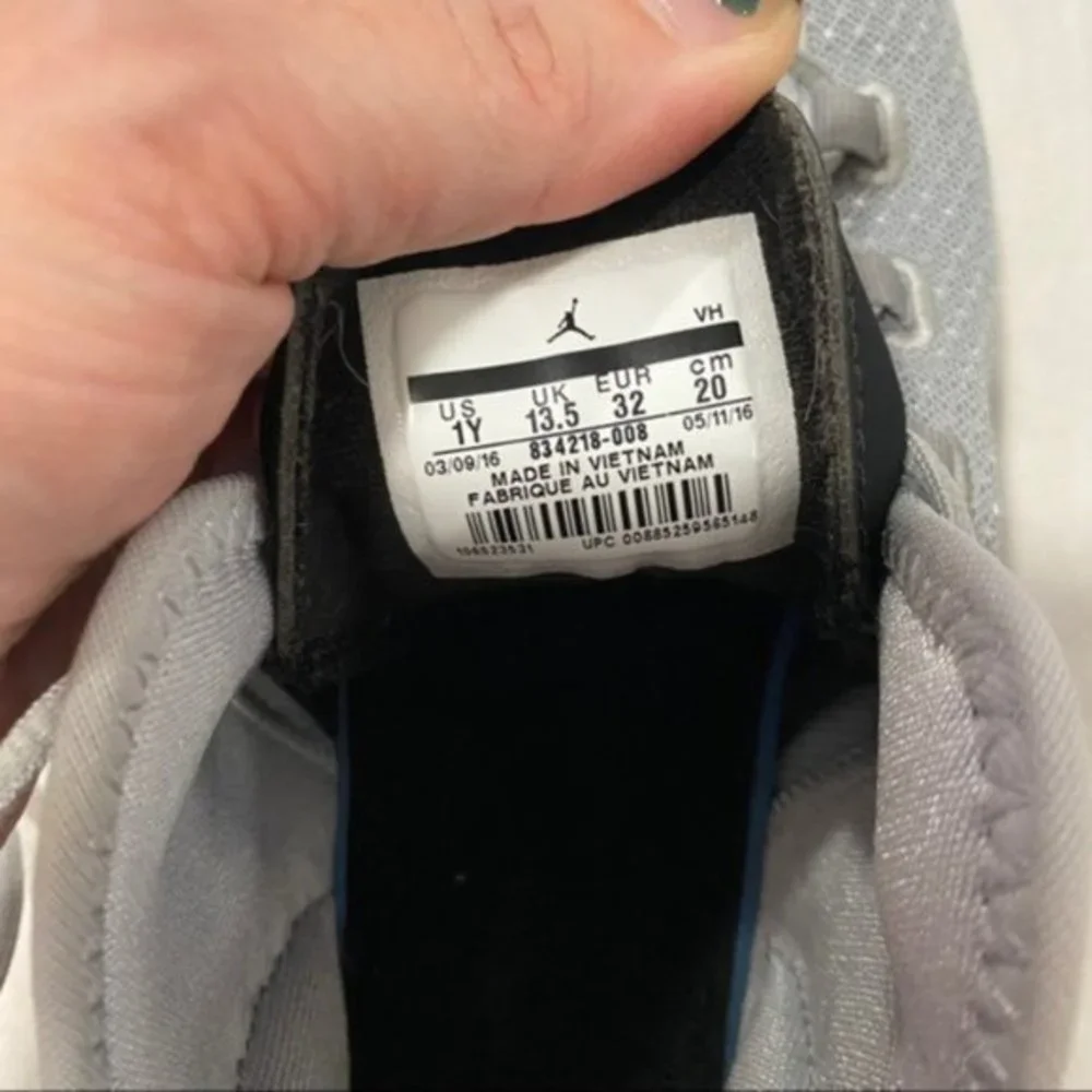 Air Jordan Reveal GG Wolf Grey Basketball‎ Shoes Size 1